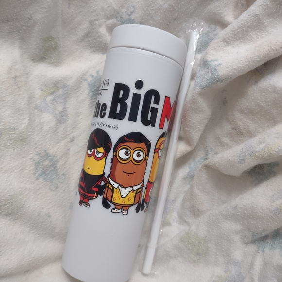 Big minion theory tumbler - Picture 10 of 13